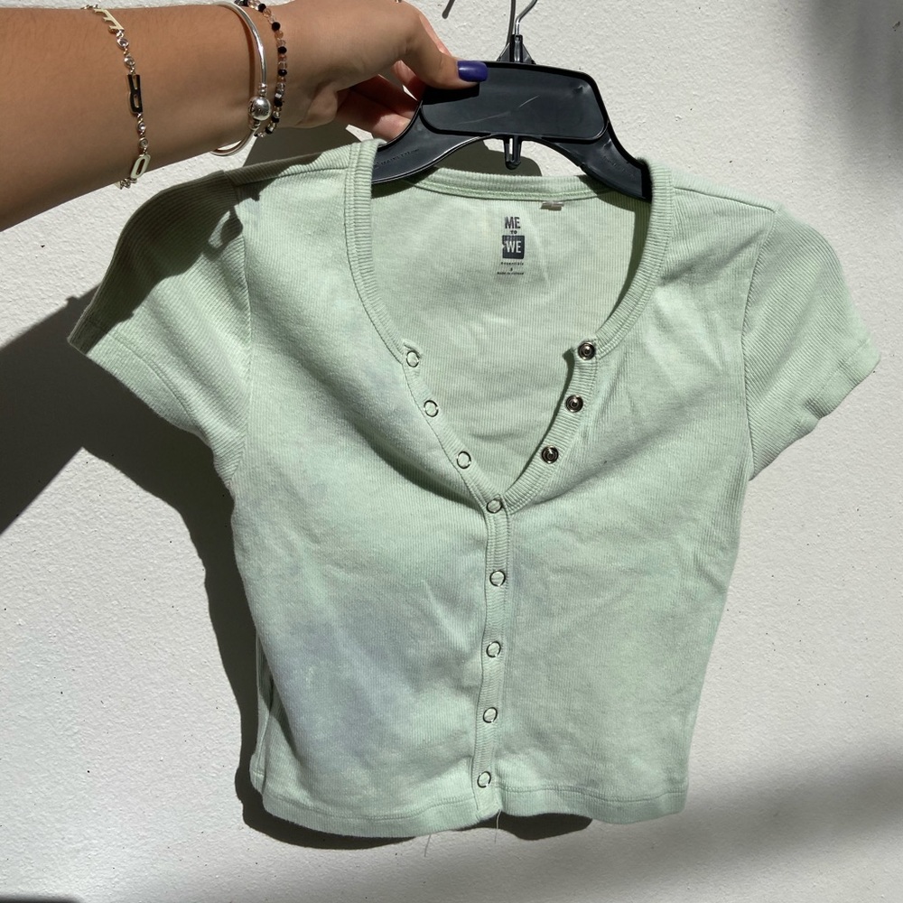 sage green crop top bottom up
